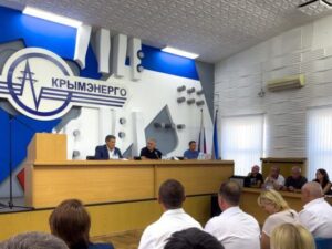 Крымэнерго не подключает к сети: как заставить через суд